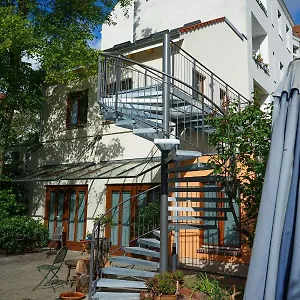  Apartment Loft 1. Og