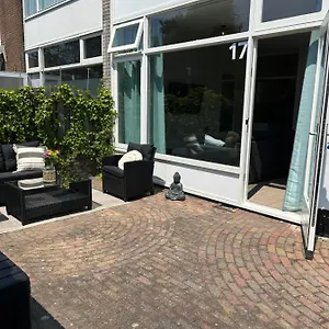 Amsterdam 17, Incl Parking + Garden Apartment Zandvoort